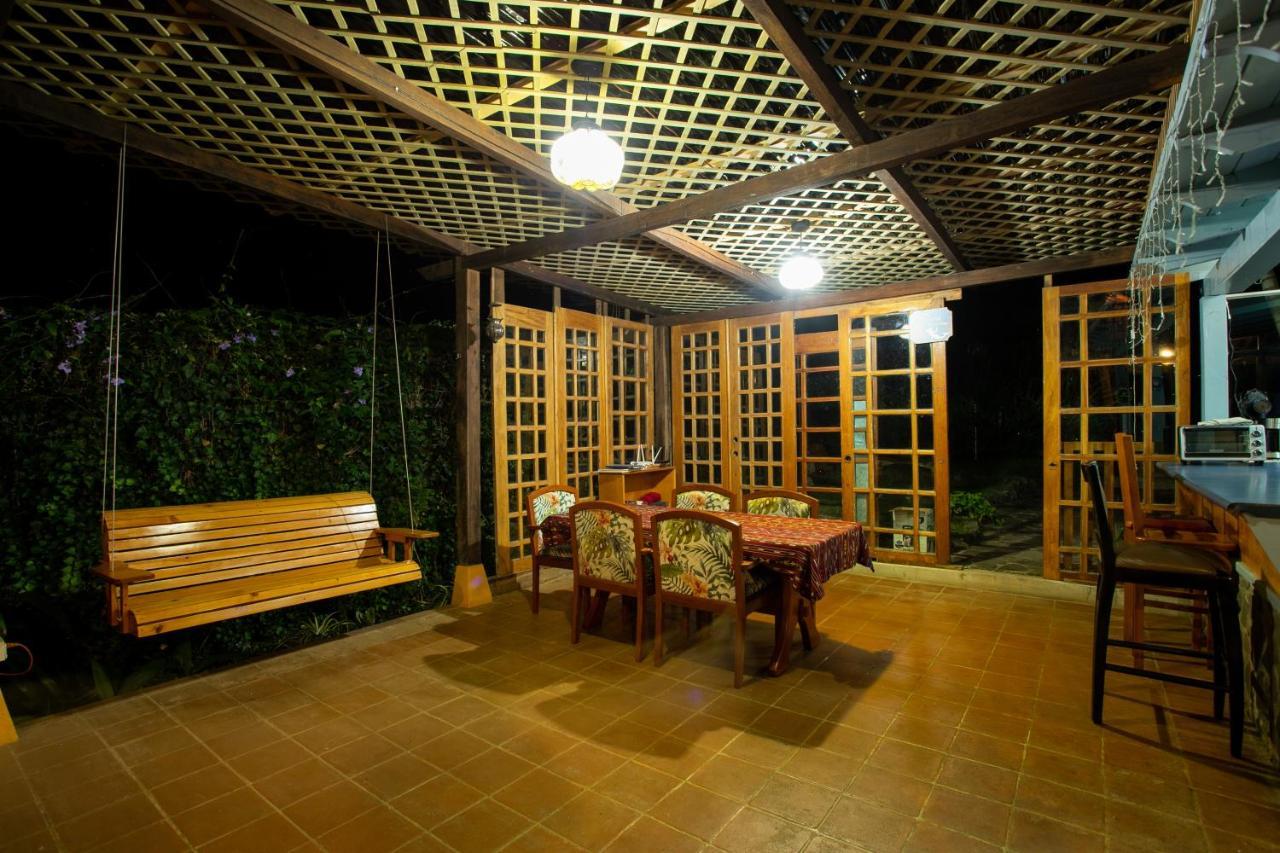 Lake Front Retreat Santa Cruz La Laguna Eksteriør bilde